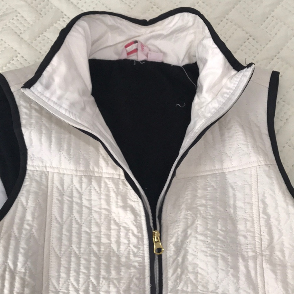 White Vest - Picture 4 of 7